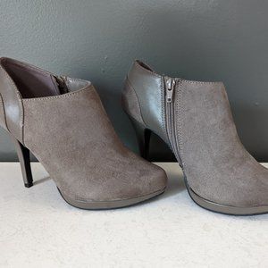 Women's Gray High Heel Booties, Size 7.5, Xappeal